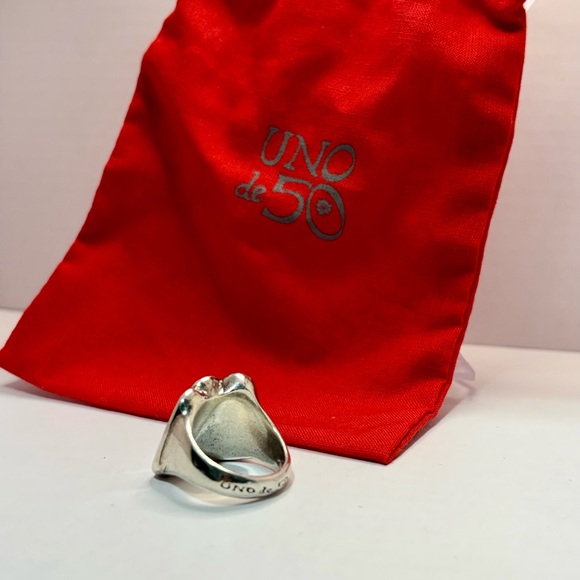 UNO de 50 Triple Stone Silver Ring - Picture 3 of 7